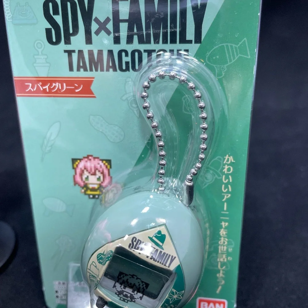 Japanese Spy Family Tamagotchi and Anya Figure NEW